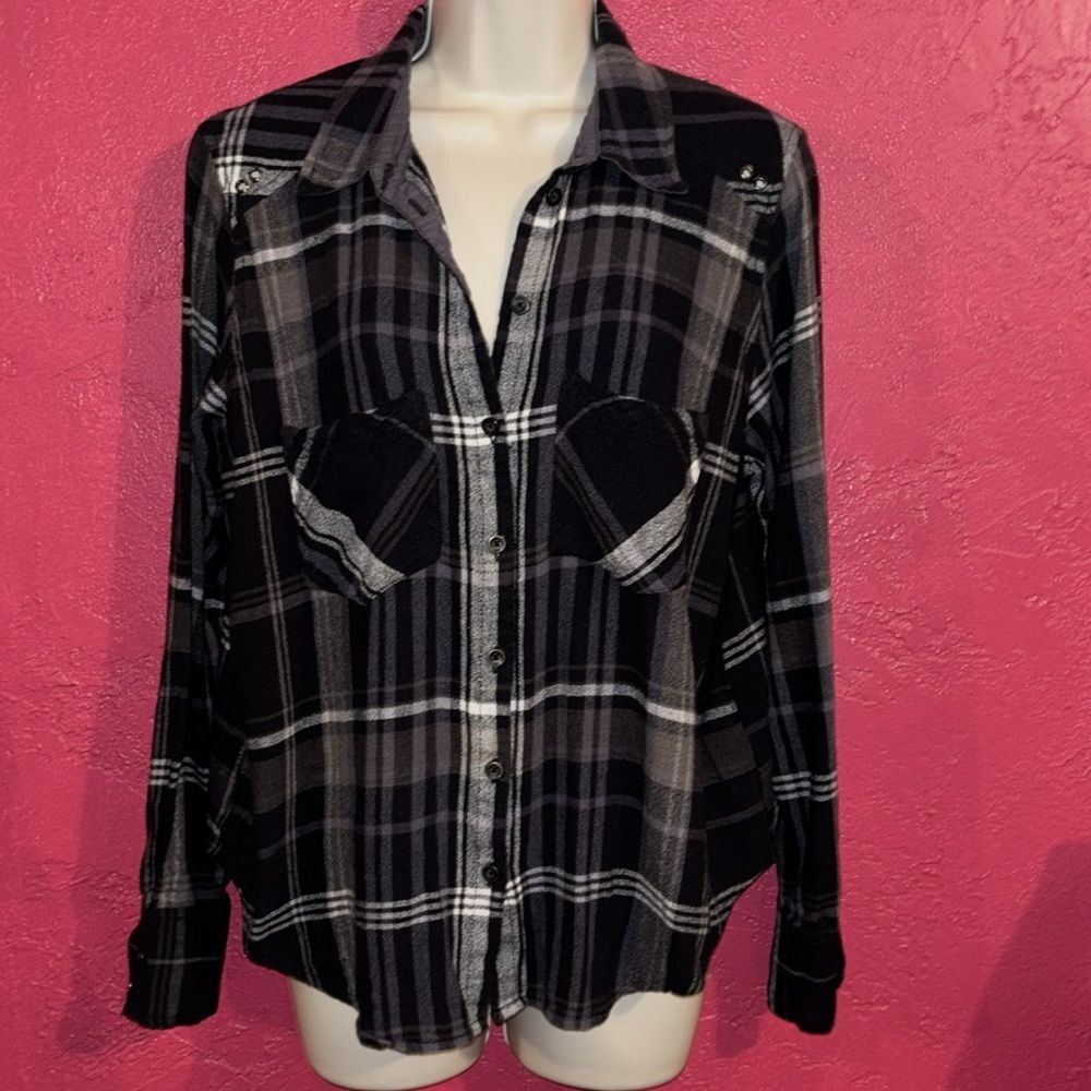 Free People Wesley Grunge punk plaid flannel button down shirt. Sz small.